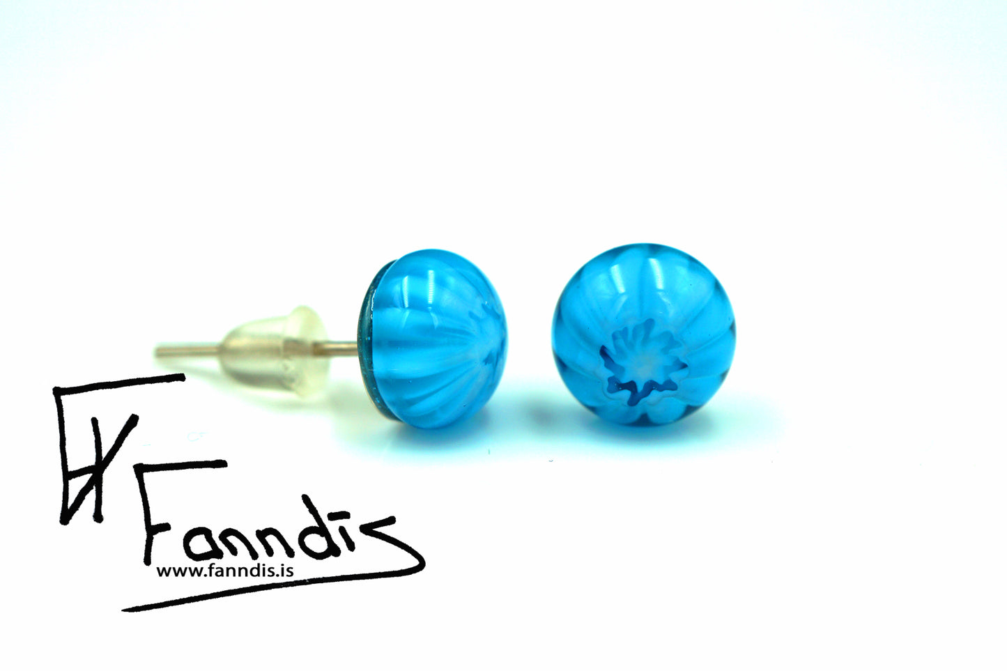 Gler pinna eyrnalokkar / Glass stud earrings