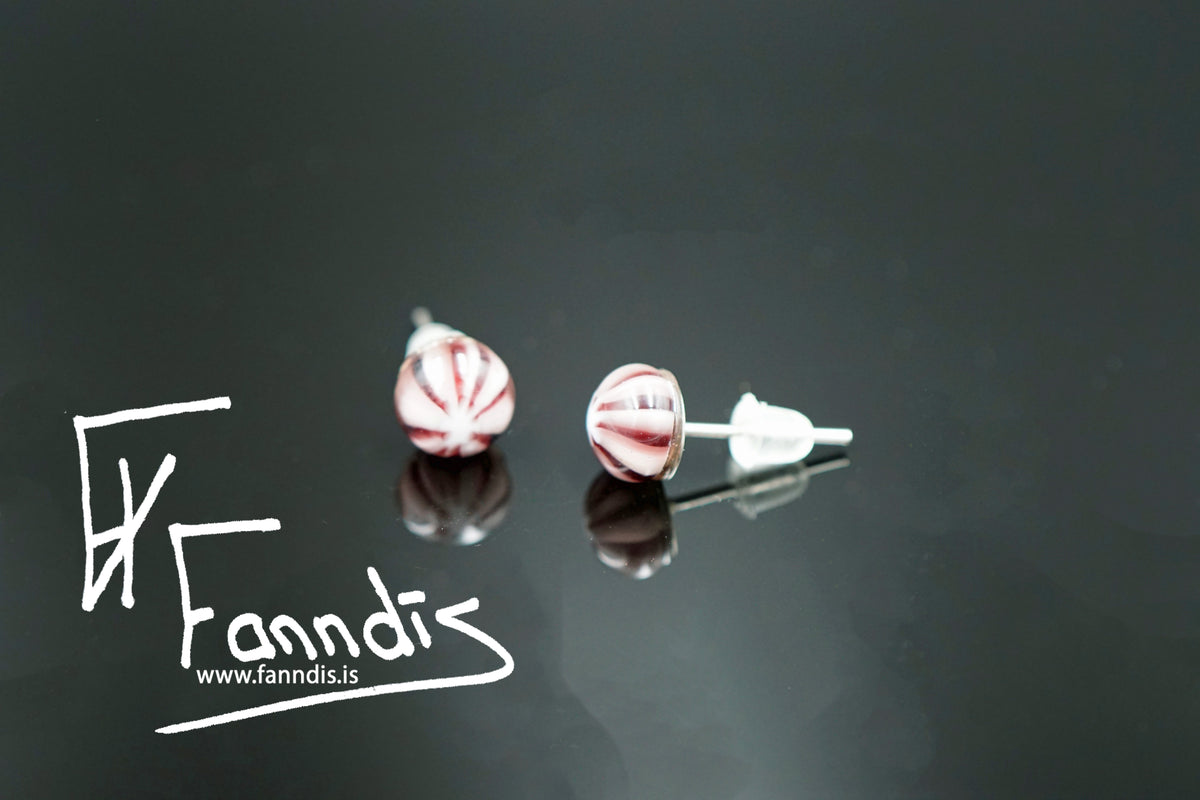 Gler pinna eyrnalokkar / Glass stud earrings