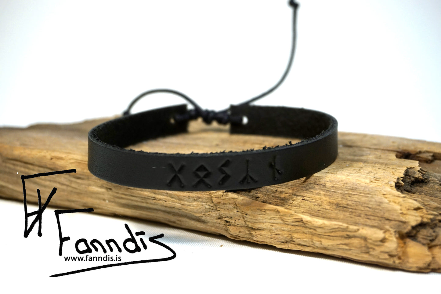 Leður armband með Víkinga rúnum / Leather bracelet with Viking runes
