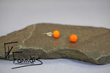 Einstök pinna eyrnalokkar Gulrótar Rautt / Unique stud earrings Carrot Red