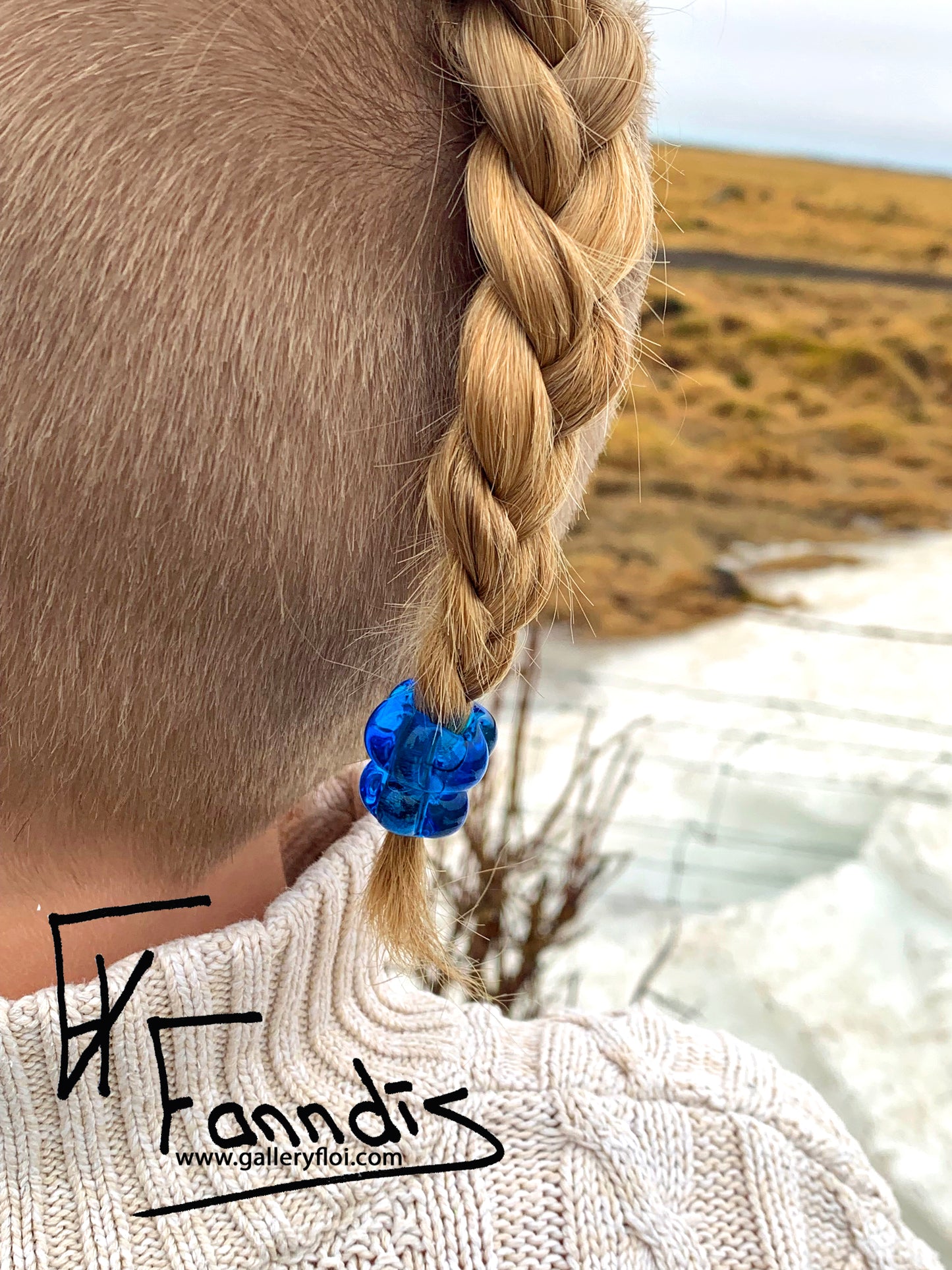 Víkinga glerperlu hárskraut dökk turkis blár / Viking glass bead hair accessories Dark turquoise blue